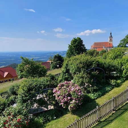 Ferienwohnung In Ruhiger Lage, Garten - 1 Sz Pollauberg Exterior photo