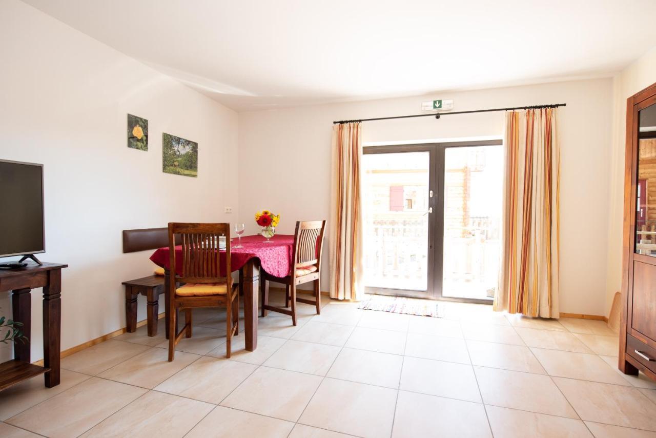 Ferienwohnung In Ruhiger Lage, Garten - 1 Sz Pollauberg Exterior photo